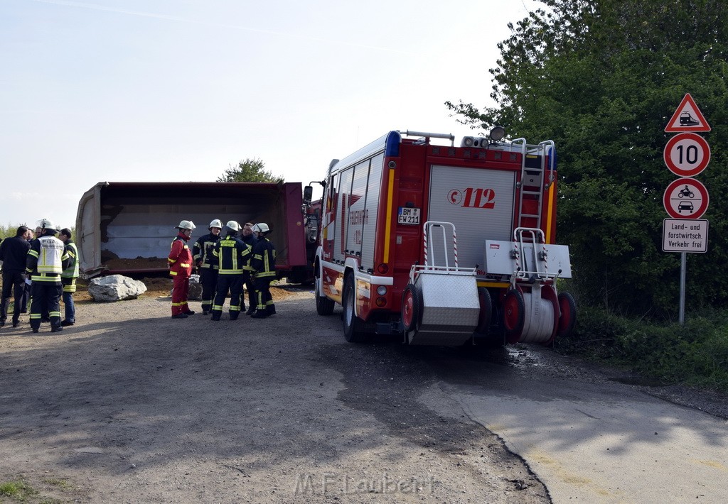 Schwerer VU LKW Zug Bergheim Kenten Koelnerstr P207.JPG - Miklos Laubert